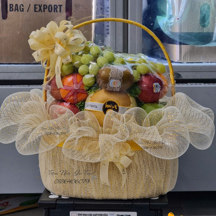 11. Giỏ Trái Cây Ký Hợp đồng Quy Nhơn