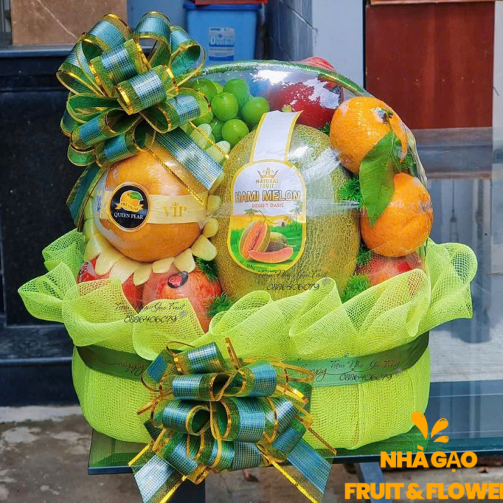 11. Giỏ Trái Cây Sang Trọng Tặng đối Tác Quy Nhơn