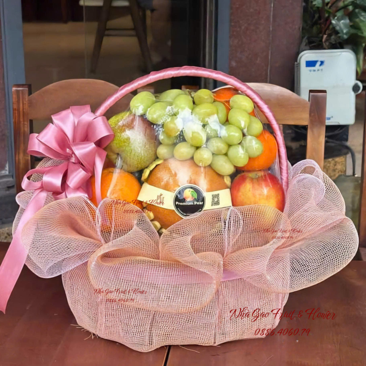 4. Giỏ Trái Cây Tặng Sinh Nhật Bạn Quy Nhơn