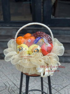 7. Giỏ Trái Cây Tặng Vợ 8-3 Quy Nhơn