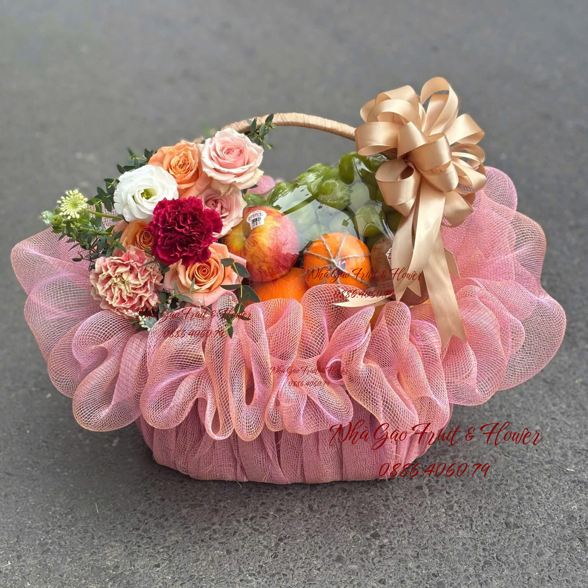 9. Giỏ Trái Cây Sang Trọng Thăm Bệnh Quy Nhơn