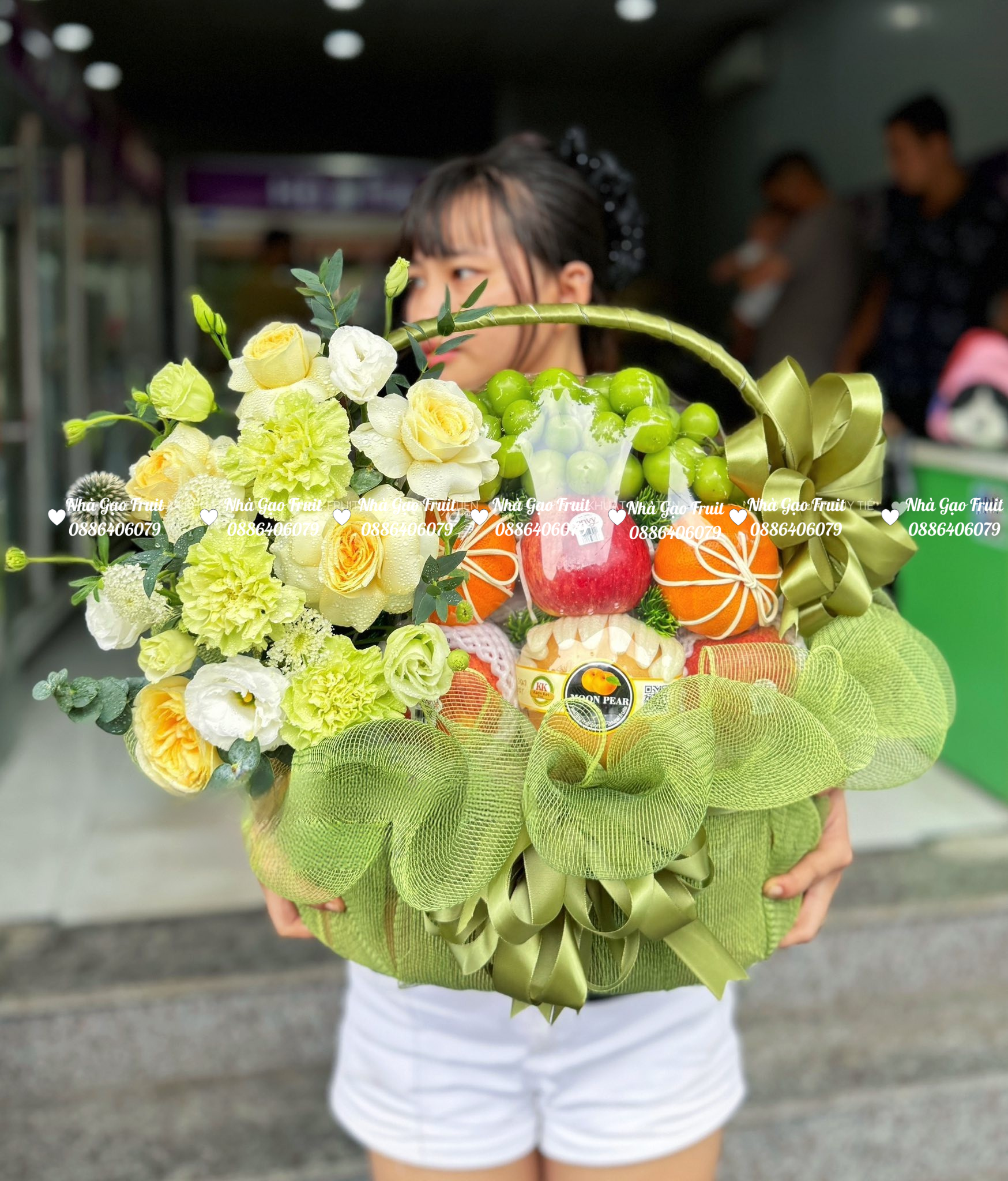 Giỏ Trái Cây Tặng Mẹ 20-10 Quy Nhơn – Thay Lời Yêu Thương Gửi đến Mẹ Giỏ Trái Cây Tặng Mẹ 20-10 Quy Nhơn – Thay Lời Yêu Thương Gửi đến Mẹ