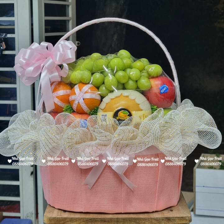 Giỏ Trái Cây Tặng Vợ 20-10 Quy Nhơn – Món Quà Ngọt Ngào Cho Người Phụ Nữ Bạn Yêu